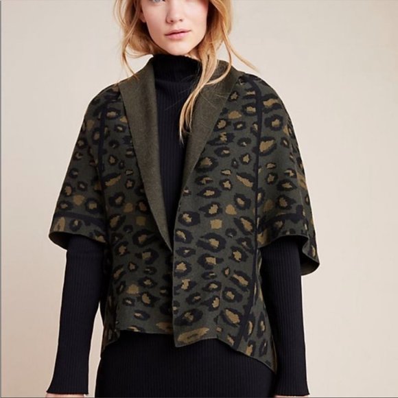 Anthropologie Sweaters - NWT Anthropologie - Akemi + Kin Green Leopard Cardigan